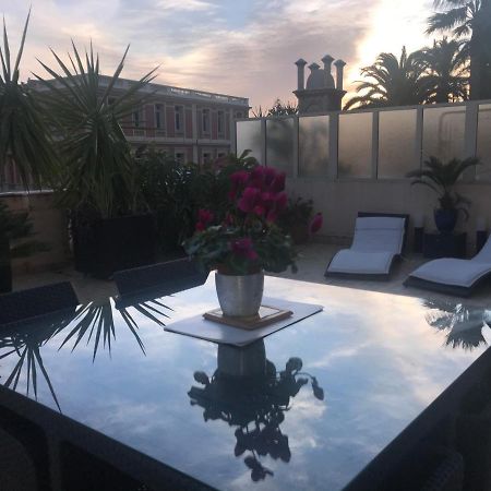 Appartement Terrasse Dans Palace Centre Ville Menton Eksteriør bilde