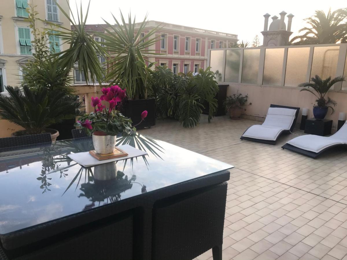 Appartement Terrasse Dans Palace Centre Ville Menton Eksteriør bilde