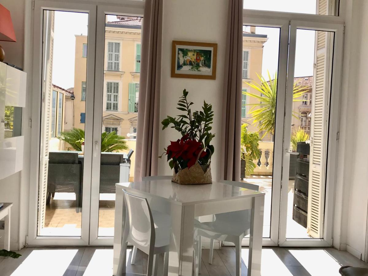 Appartement Terrasse Dans Palace Centre Ville Menton Eksteriør bilde